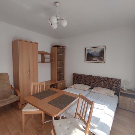Domki I Pokoje Blisko Morza Łeba Esterno foto