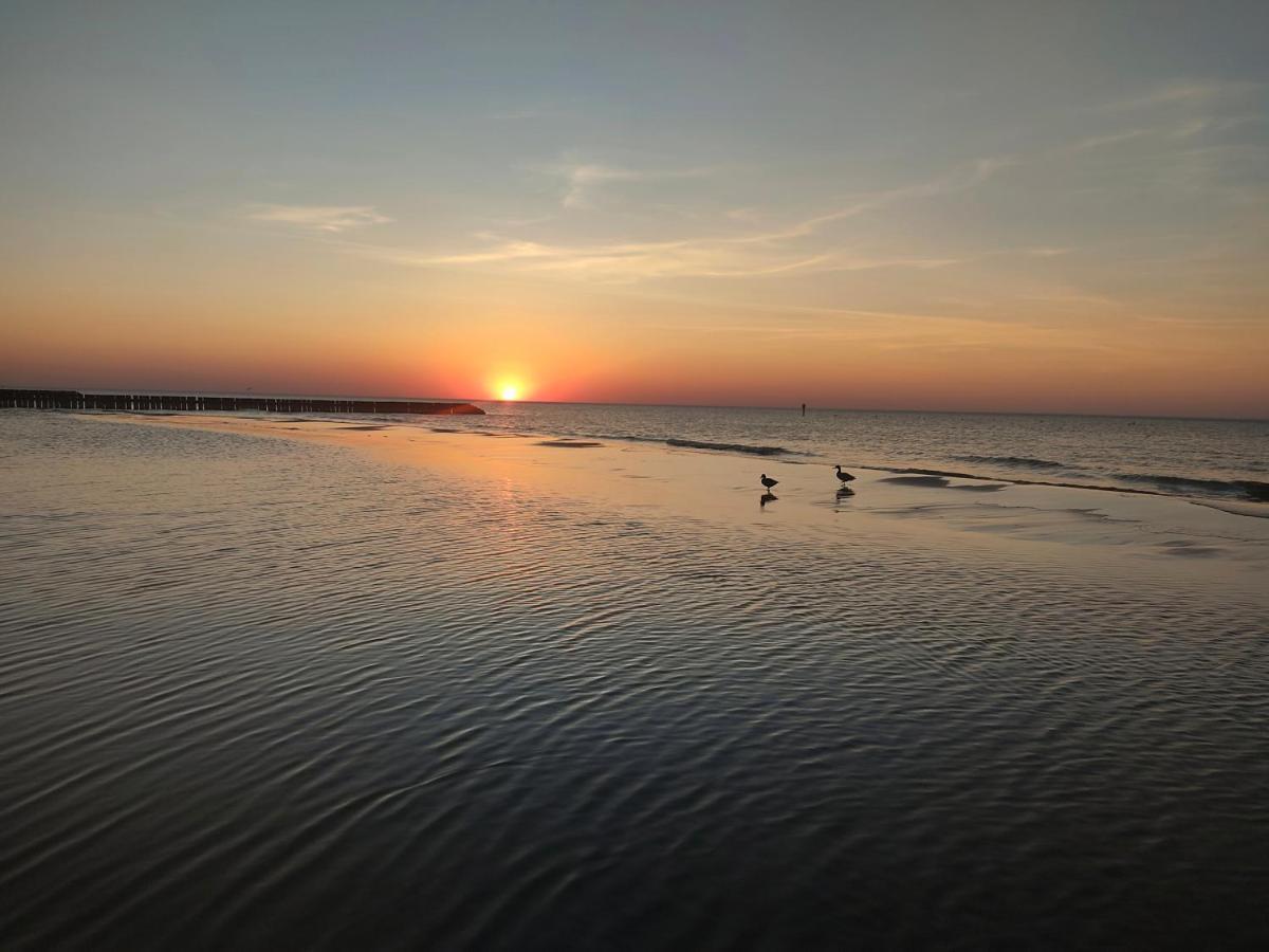 Domki I Pokoje Blisko Morza Łeba Esterno foto